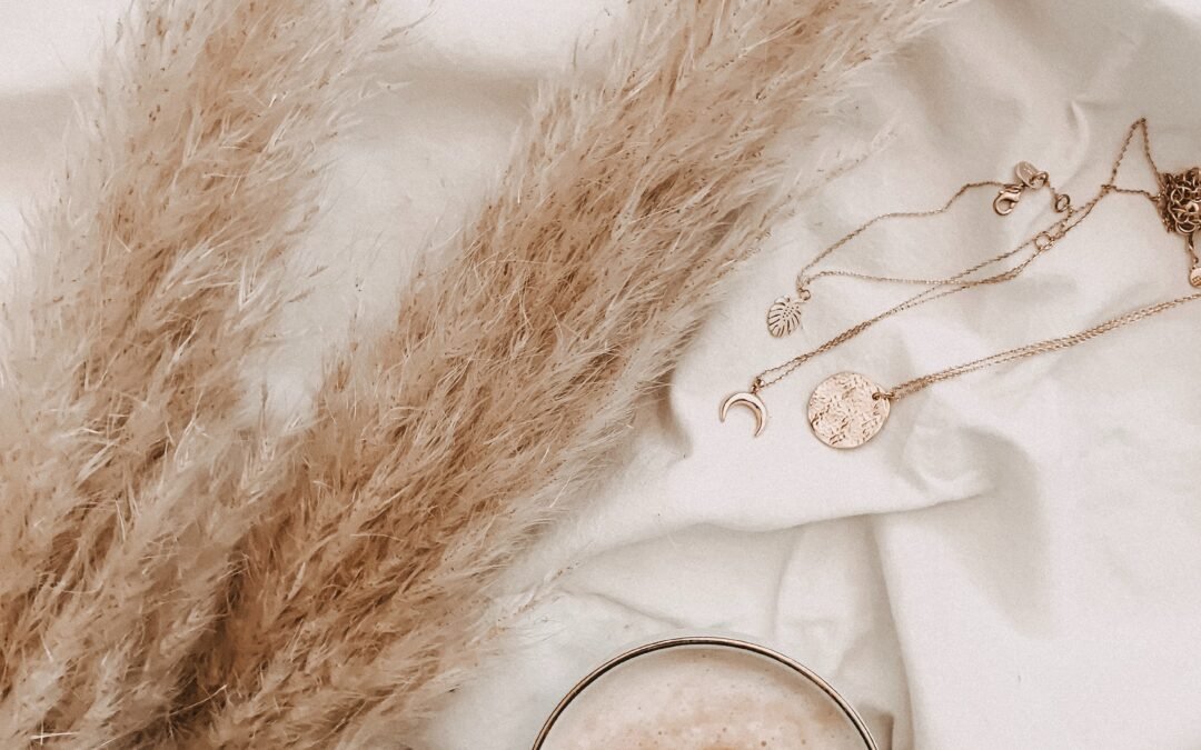 11 Intuition Symbols – Meanings and Magic